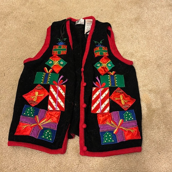 Ugly Christmas vest - Picture 1 of 3
